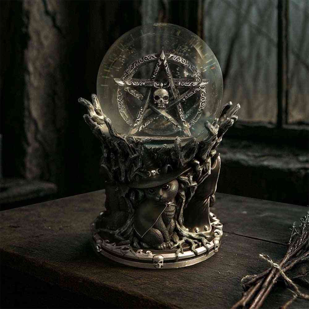 Nemesis Now - Cult Cuties Circle of Mischief Snow Globe Dekorative Figur - Mehrfarben